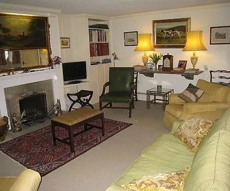 The Moorhouse Guest house 4*