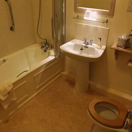 The Moorhouse 4*